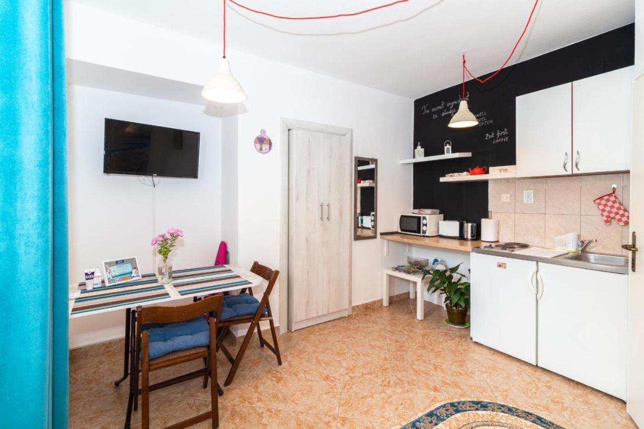 Studio Apartman Djakovic Herceg Novi Eksteriør bilde